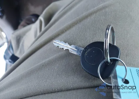 2003 GMC Yukon Slt из США, поврежденный, VIN 1GKEK13ZX3R161413